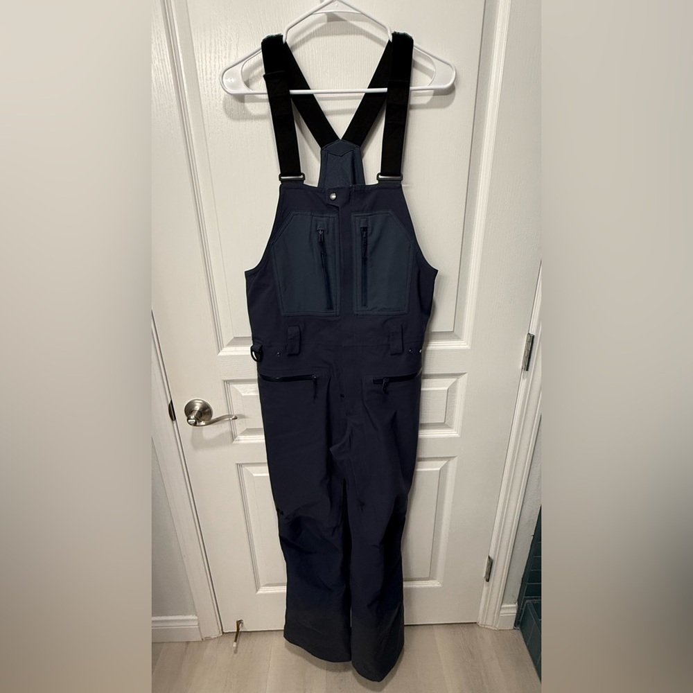 Flylow Stash Bibs - Men's M, Nightshade
